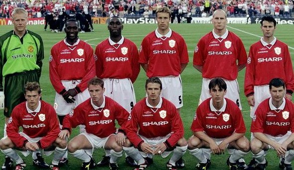 今却显得格 今却显得格